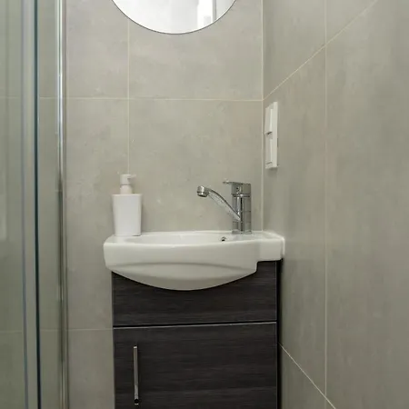 El Roi Home's Lägenhet *